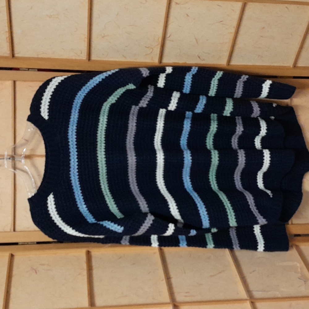 So blue stripped oversized sweater size L